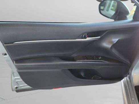 Certified 2023 Toyota Camry SE image 26