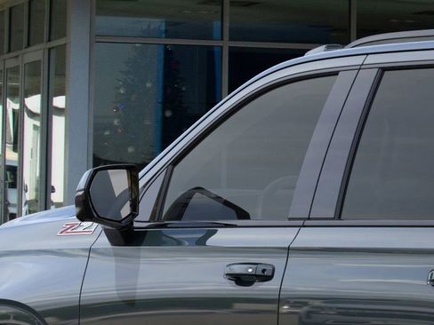 New 2026 Chevrolet Suburban Z71 w/ Comfort Package image 12