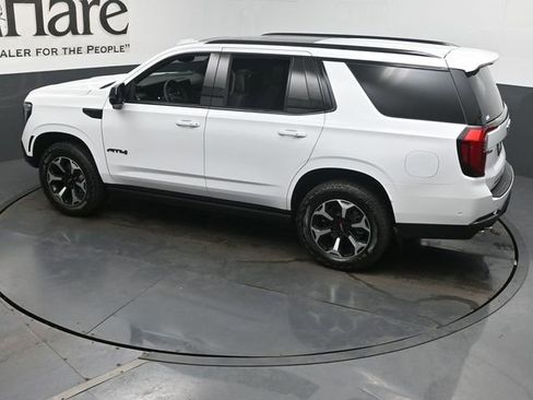 Used 2026 GMC Yukon AT4 w/ AT4 Premium Plus Package AWD/4WD image 58