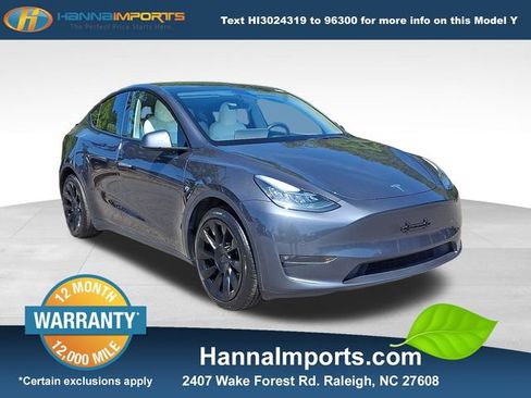 Used 2021 Tesla Model Y Long Range AWD/4WD image 1