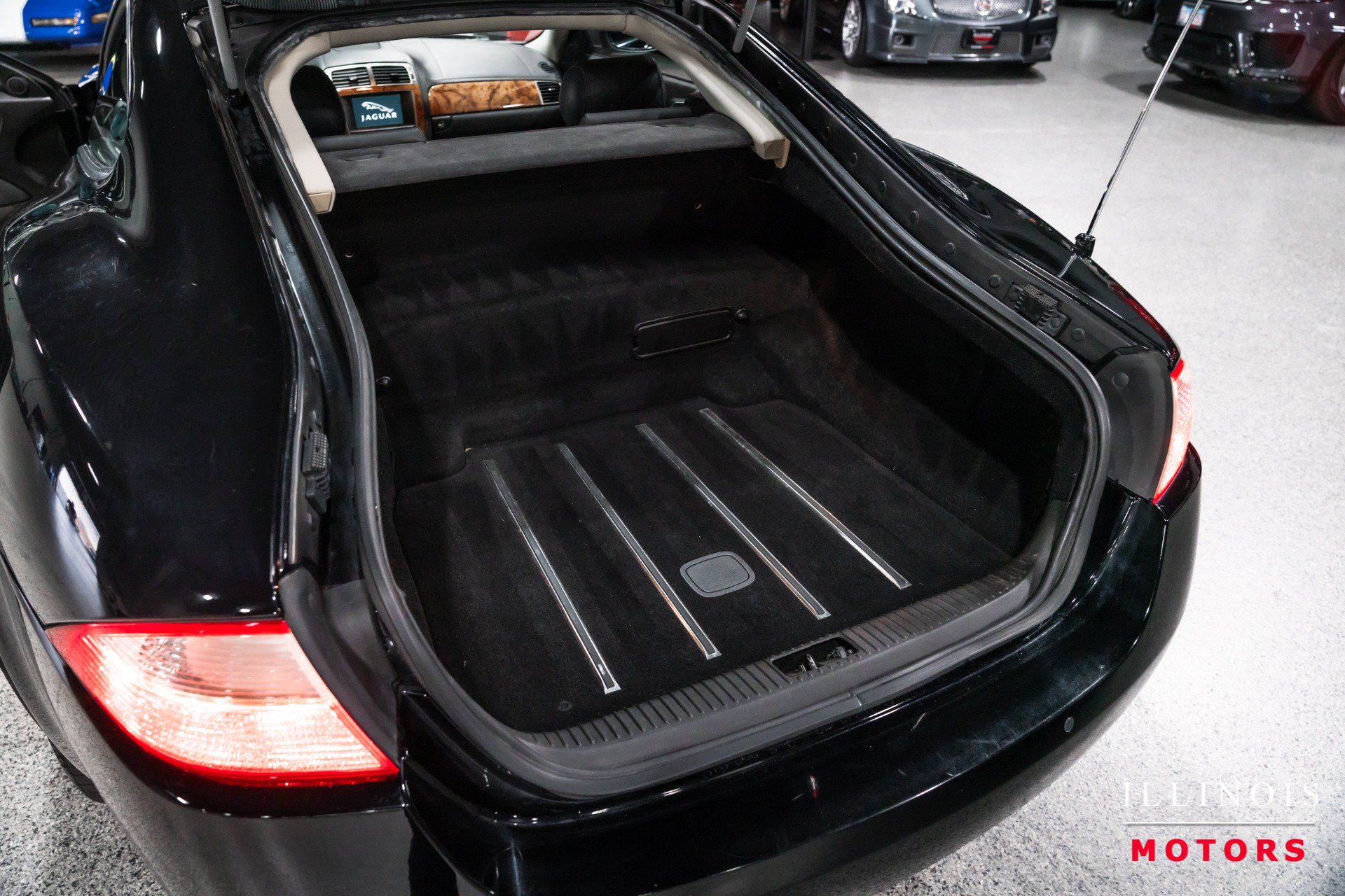 Used 2007 Jaguar XK Coupe RWD image 15