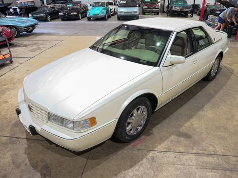 Used 1996 Cadillac Seville STS FWD image 15