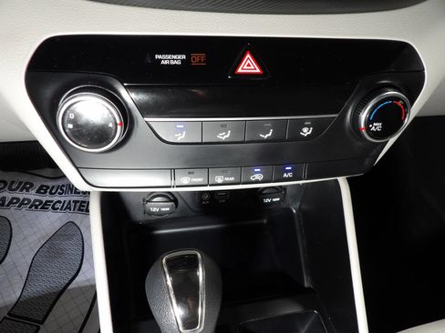 Used 2019 Hyundai Tucson SE FWD image 15