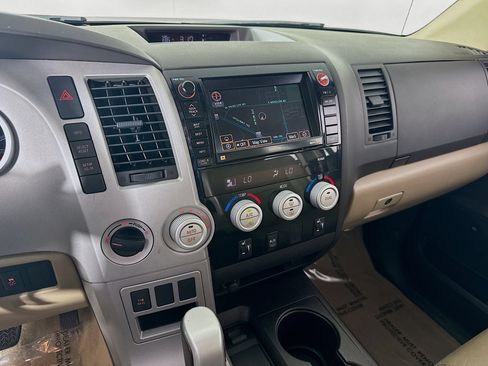 Used 2007 Toyota Tundra Limited AWD/4WD image 16