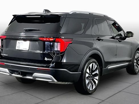Used 2025 Ford Explorer Platinum w/ LUX Leather Package AWD/4WD image 12