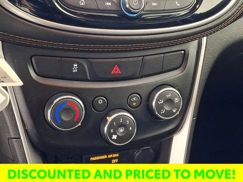 Used 2021 Chevrolet Trax LS w/ Tint and Cruise Package image 18