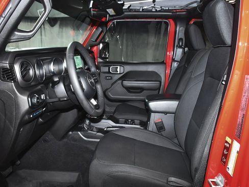 Used 2023 Jeep Wrangler Unlimited w/ 8.4" Radio Group image 44