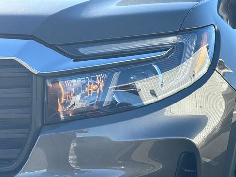 Certified 2023 Honda Ridgeline RTL image 10