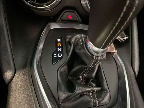 Used 2019 Chevrolet Camaro LT image 27