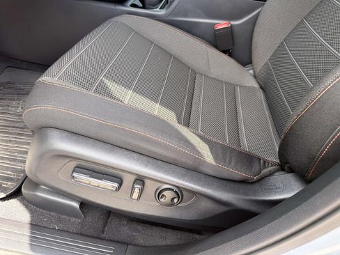 Used 2023 Honda CR-V Sport image 17