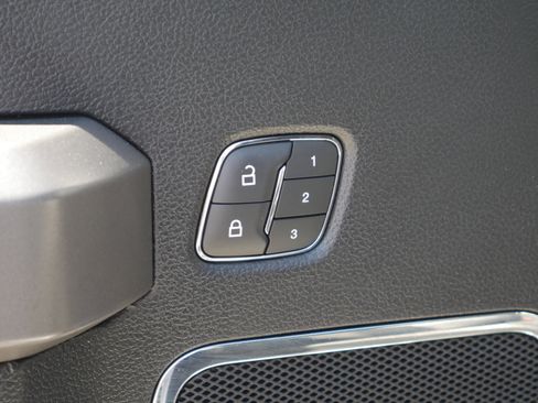 Used 2019 Ford F350 Platinum w/ Platinum Ultimate Package image 42