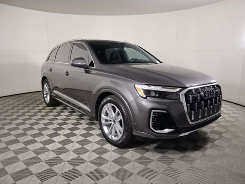 Used 2026 Audi Q7 3.0T Premium Plus image 3