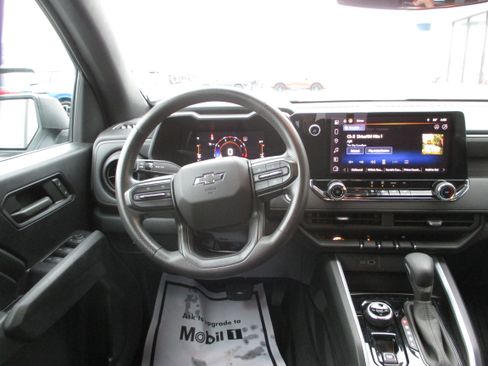 Used 2023 Chevrolet Colorado Trail Boss w/ Advanced Trailering Package image 12