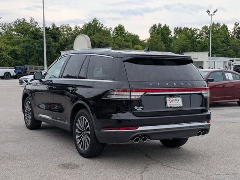 Used 2023 Lincoln Aviator Reserve AWD/4WD image 5