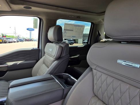 New 2026 Ford F350 Platinum w/ Platinum Plus Package AWD/4WD image 60