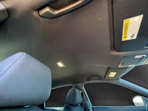 Used 2025 Honda Civic Sport image 17