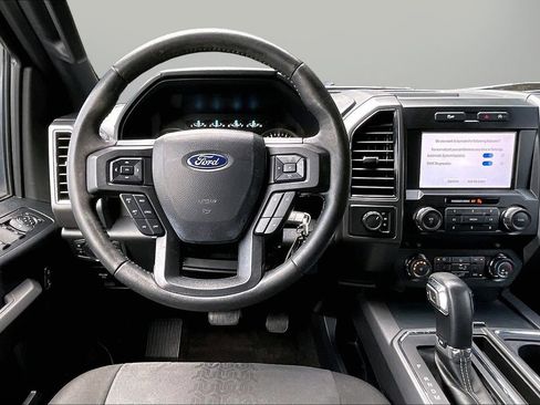 Used 2020 Ford F150 XLT w/ Equipment Group 302A Luxury AWD/4WD image 11