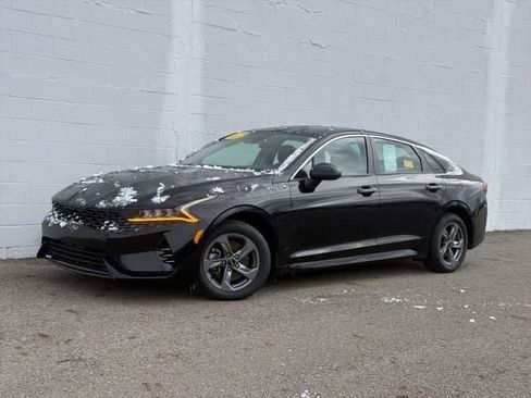 Used 2021 Kia K5 LXS image 1