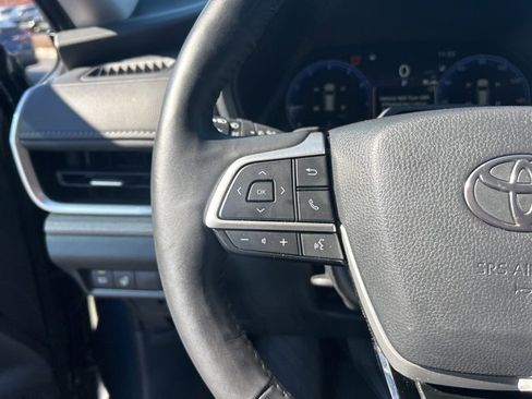 Used 2024 Toyota Grand Highlander Platinum image 21