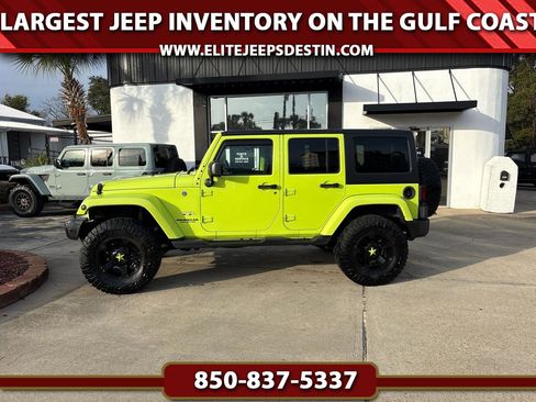 Used 2016 Jeep Wrangler Unlimited Sahara w/ Connectivity Group image 1