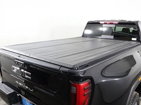 Used 2024 GMC Sierra 3500 Denali Ultimate AWD/4WD image 25