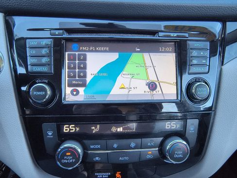 Used 2018 Nissan Rogue Sport SV w/ SV Technology Package image 13