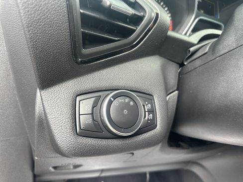 Used 2017 Ford Escape Titanium AWD/4WD image 23