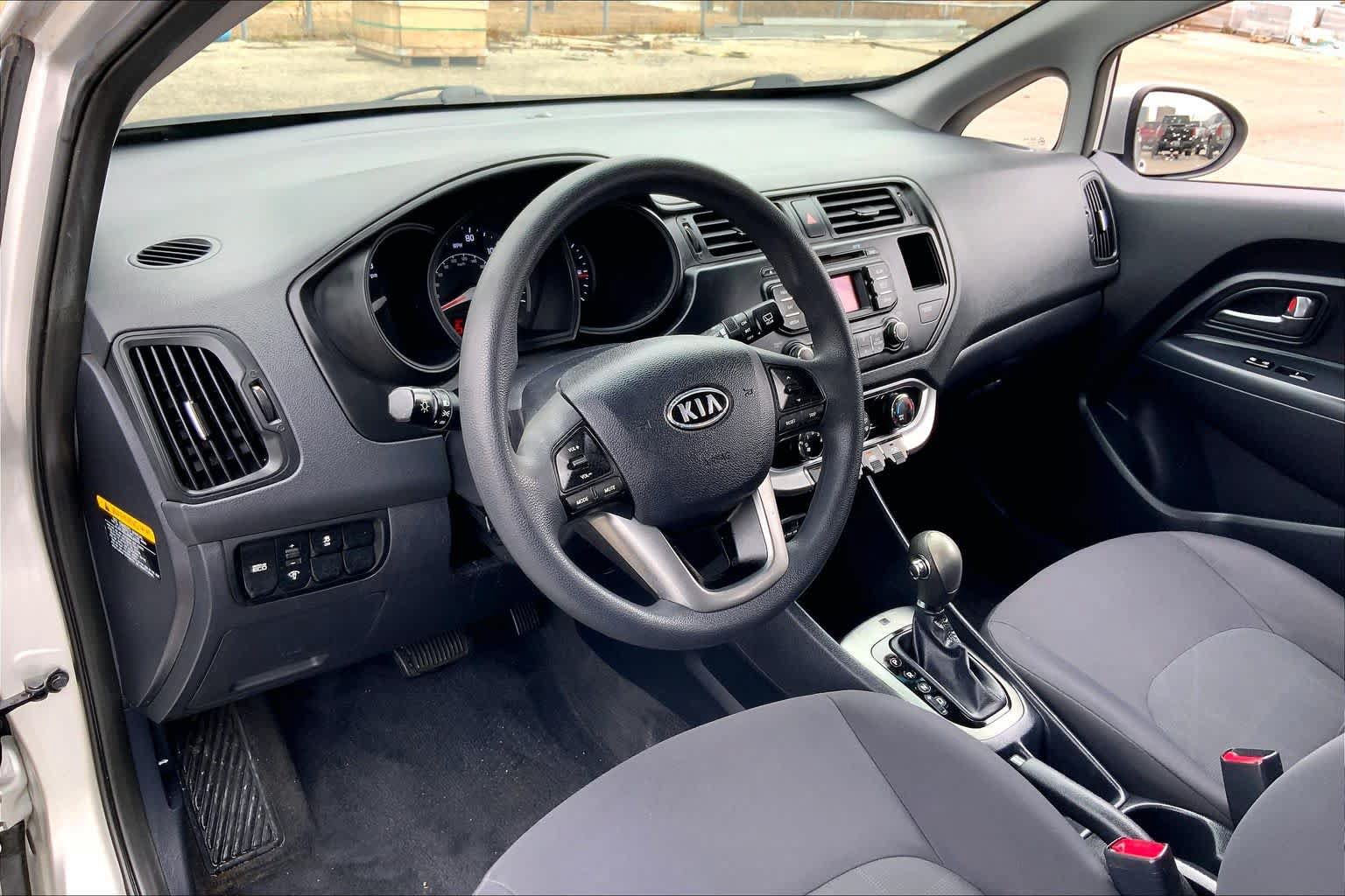 Used 2012 Kia Rio LX w/ PWR Pkg FWD image 17