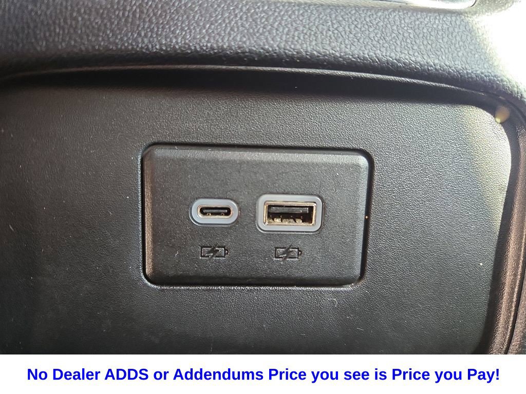 Used 2025 Chevrolet Blazer LT AWD/4WD image 38