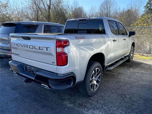 Used 2020 Chevrolet Silverado 1500 LT Trail Boss image 3