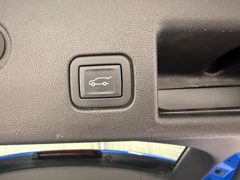 Certified 2024 Chevrolet Equinox LT w/ LPO, Floor Liner Package image 13