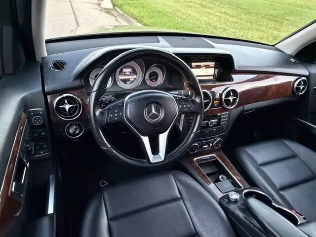 Used 2013 Mercedes-Benz GLK 350 4MATIC image 17