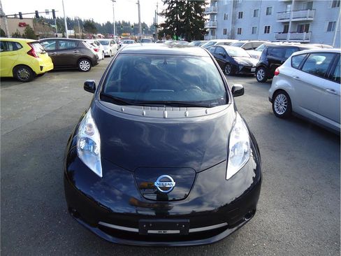 Used 2013 Nissan Leaf S image 2