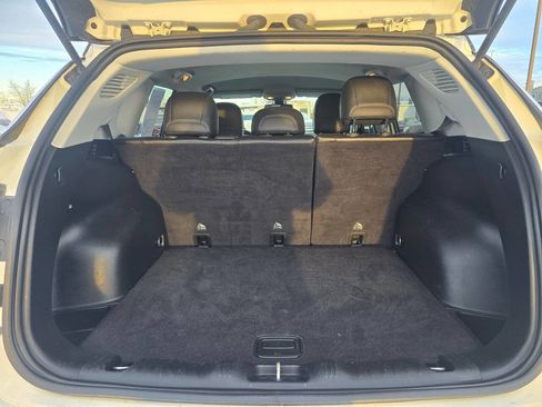 Used 2019 Jeep Compass Limited image 12