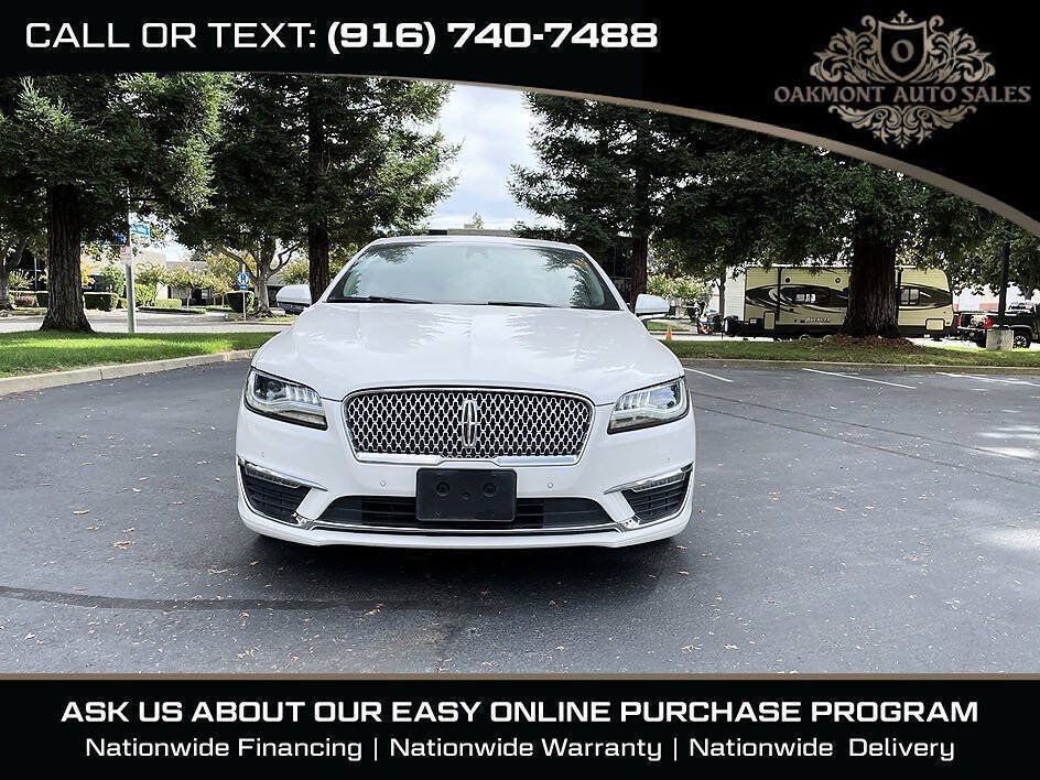 Used 2017 Lincoln MKZ Reserve w/ Technology Package FWD image 2