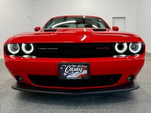 Used 2016 Dodge Challenger R/T Scat Pack w/ Leather Interior Group image 7
