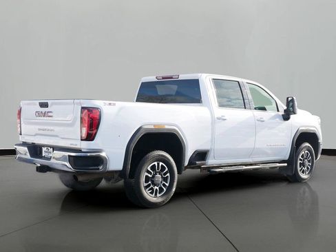 Used 2024 GMC Sierra 2500 SLE image 3