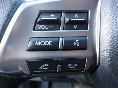 Used 2014 Subaru Impreza 2.0i AWD/4WD image 18