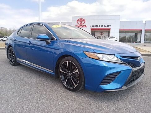 Used 2018 Toyota Camry XSE w/ Driver Assist Package image 1