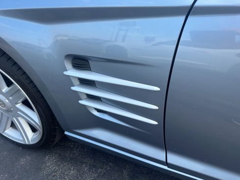 Used 2006 Chrysler Crossfire Limited image 6