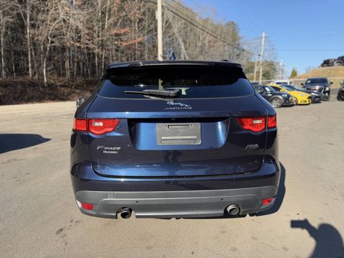 Used 2018 Jaguar F-PACE R-Sport image 5