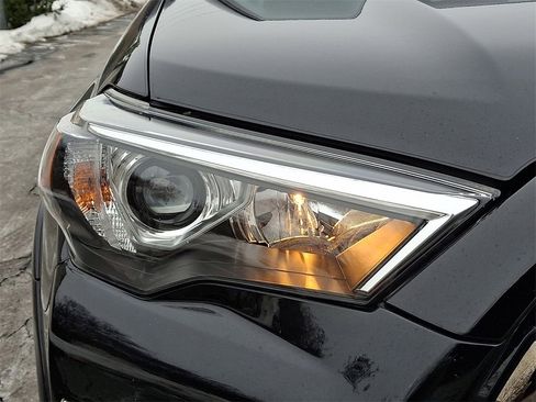 Used 2021 Toyota 4Runner Nightshade image 10