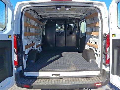 Used 2024 Ford Transit 250 Low Roof w/ Exterior Upgrade Package image 29