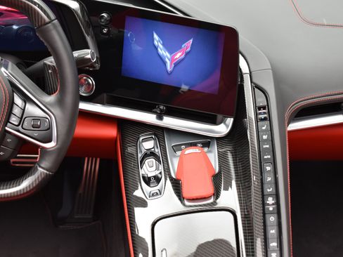 Used 2023 Chevrolet Corvette Z06 image 13