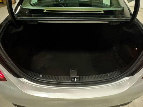 Used 2015 Mercedes-Benz C 300 4MATIC Sedan image 30