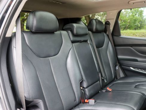 Used 2020 Hyundai Santa Fe Limited FWD image 19