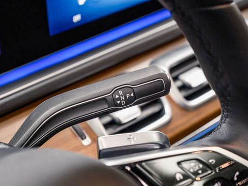 Certified 2026 Mercedes-Benz GLE 350 4MATIC image 25