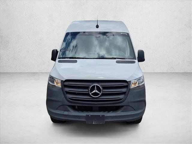 Used 2024 Mercedes-Benz Sprinter 2500 w/ Acoustic Package image 2