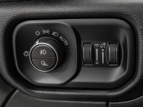 Used 2024 RAM 3500 Laramie w/ Sport Appearance Package AWD/4WD image 27