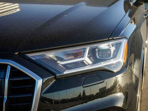 Used 2024 Audi Q7 2.0T Premium image 7